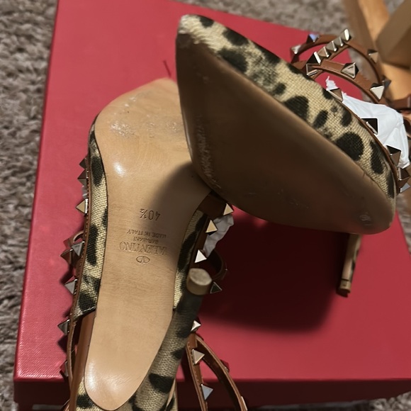 Valentinos ancle strap - Picture 5 of 12